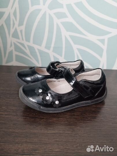 Туфли для девочки 25 размер