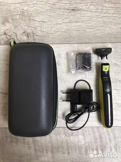 Триммер Philips OneBlade QP2520/64