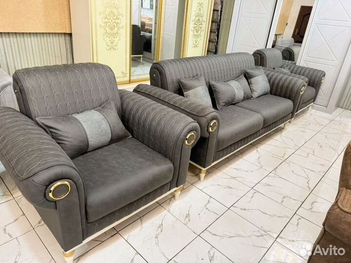 Мягкая тройка