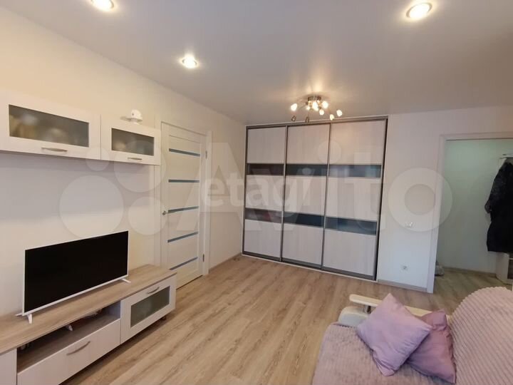 2-к. квартира, 42,3 м², 2/4 эт.