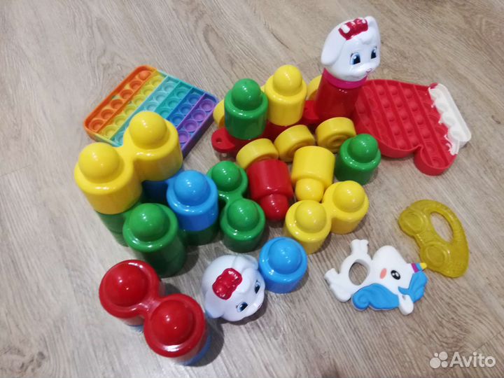 Развивающие игрушки подгузники