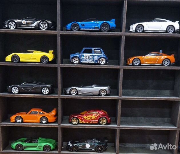 Машинки HotWheels и Matchbox