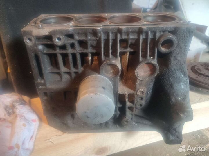 Блок цилиндров APE Golf 4