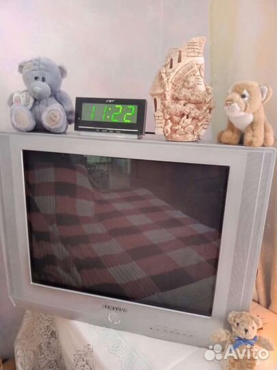 Телевизор