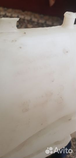 Бачёк омывателя форд фокус 2