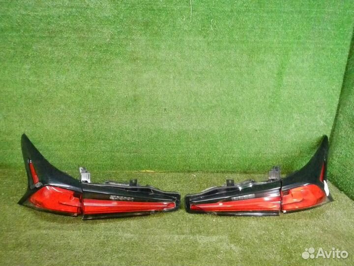 Фонарь задний (разное) Lexus NX200/NX200t/NX300/NX