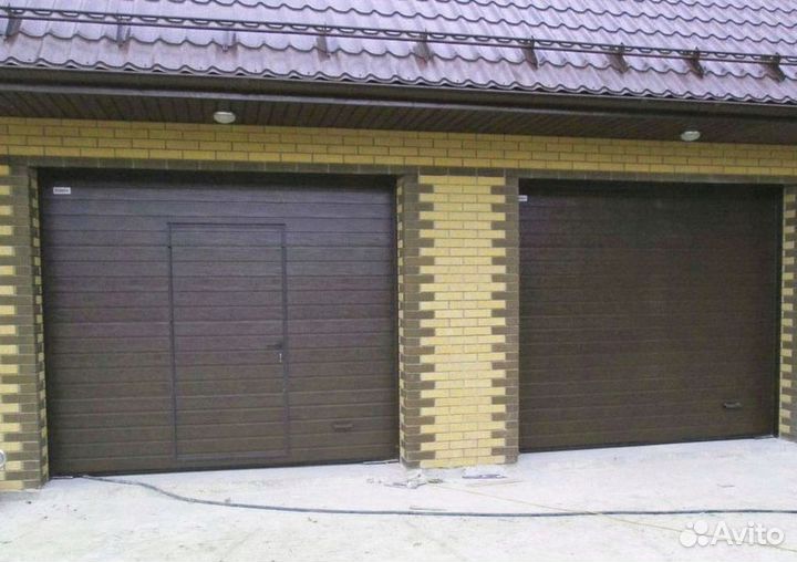 Секционные ворота со склада
