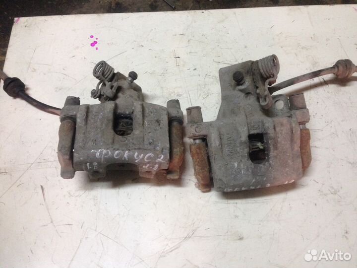 Суппорт задний Форд Фокус 2