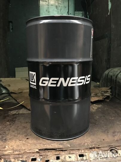 Lukoil genesis armortech 5W-40 / Бочка 60 л