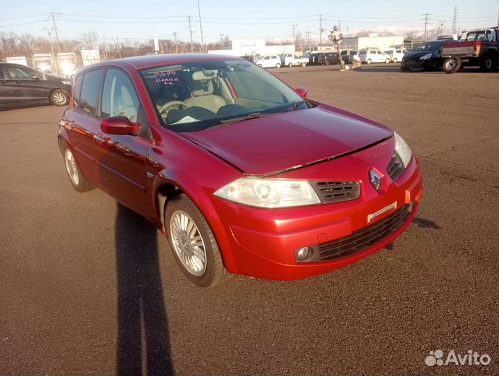 В разбор из Японии Renault Megane BM F4R 770 2.0