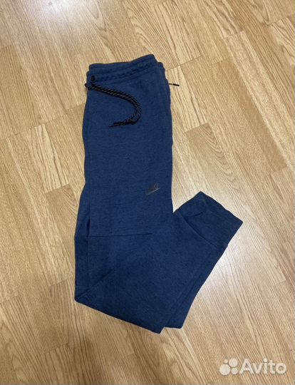 Штаны Nike Tech Fleece