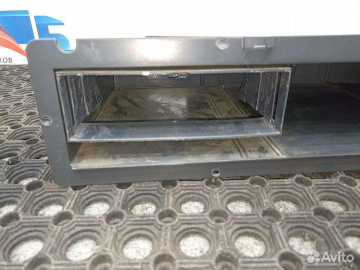 Бардачок Man TGL, Man TGM