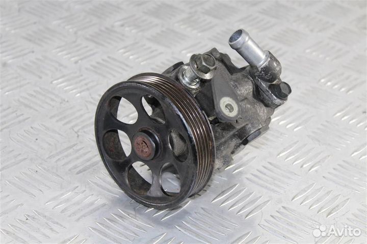 Насос Гура Subaru Impreza GH