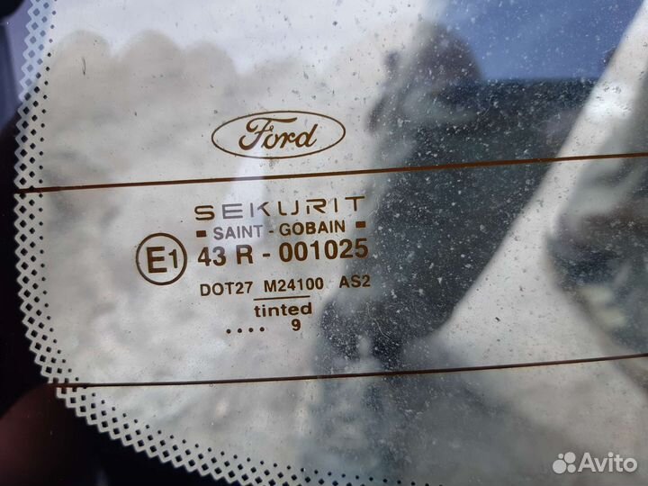 Заднее стекло Ford focus 1999 универсал