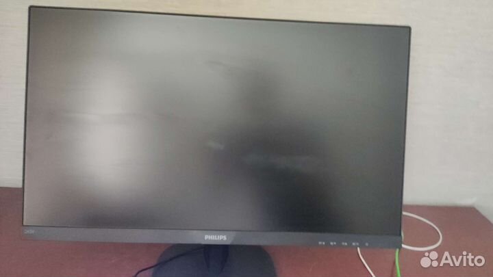 Монитор Philips 223v