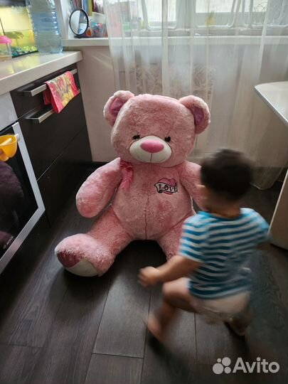 Плюшевый медведь