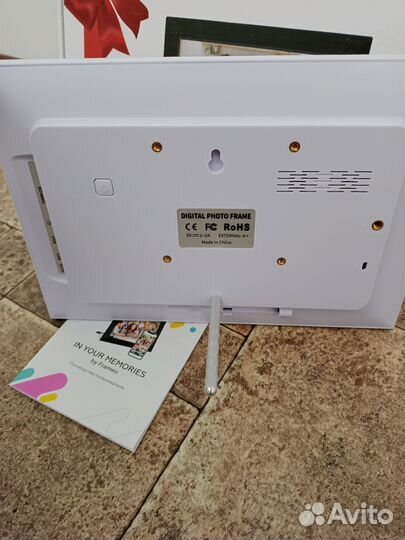 Frameo 10.1 дюймовая цифровая фоторамка WiFi