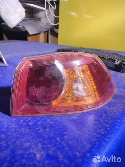 Задние фонари lancer 10