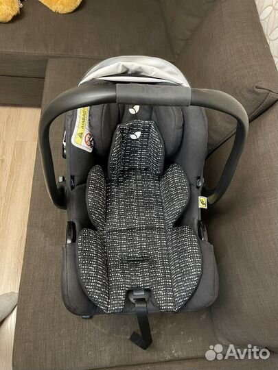 Автомобильная люлька с креплением IsoFix