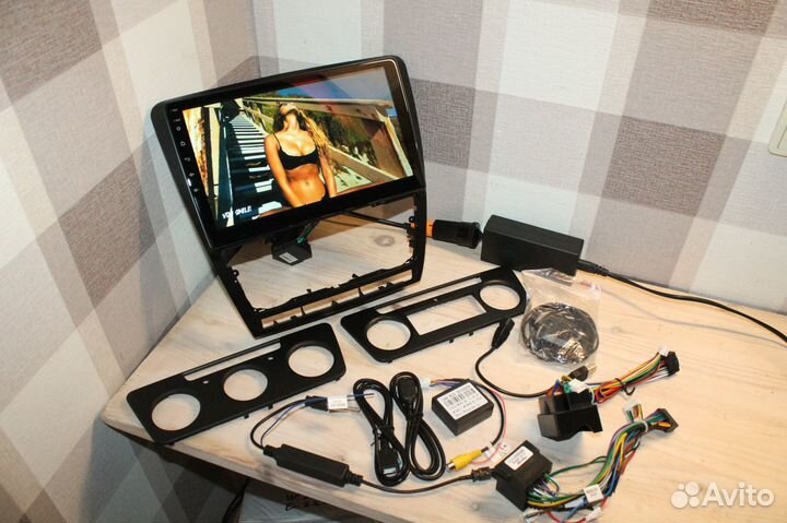 Штатная магнитола Skoda Octavia