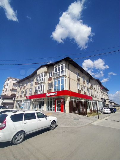 Продам торговое помещение, 432 м²
