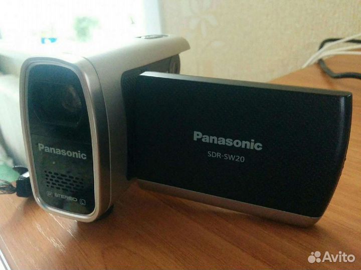 Продам видеокамеру Panasonic