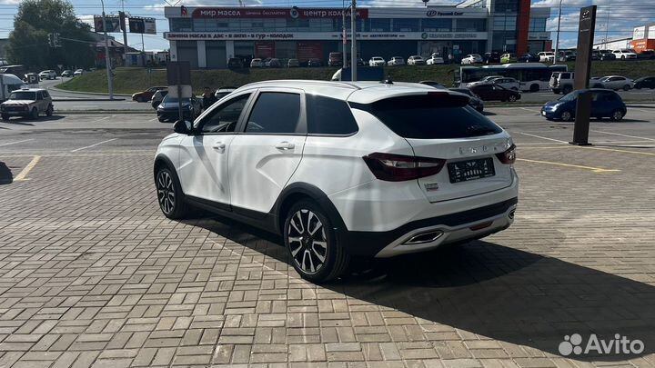 LADA Vesta Cross 1.8 CVT, 2024