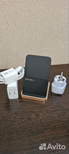 Беспроводное зарядное устройство Xiaomi Mi 12 Pro