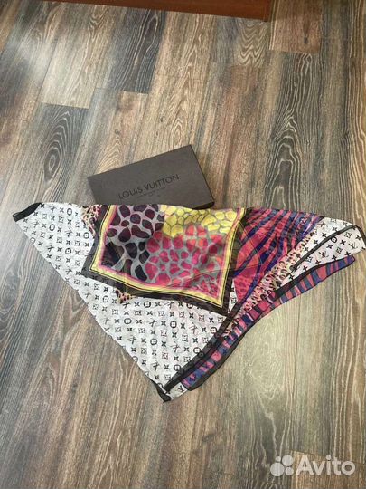 Палантин Louis Vuitton