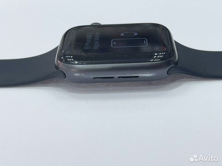 Часы apple watch 6 44mm Бу