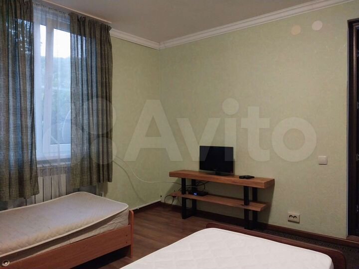 Комната 14 м², 2/2 эт.