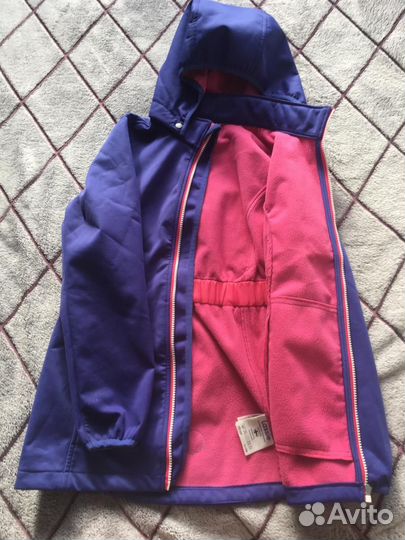 Ветровка для девочки