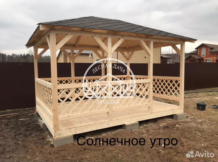 Беседка из дерева
