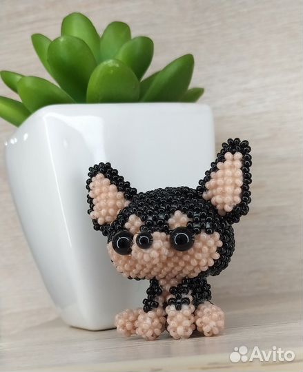 Амигуруми из бисера чихуахуа