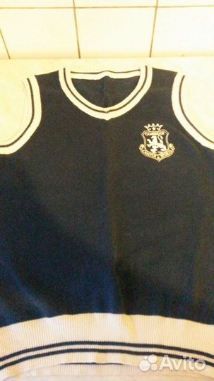 Жилет школьный на мальчика 10-12 лет