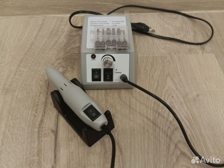 Машинка для маникюра