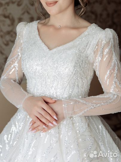 Свадебное платье