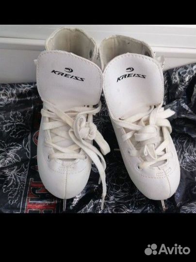 Коньки фигурные 31р