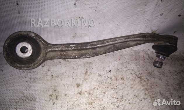 Рычаг передний правый верхний 8K0407510A