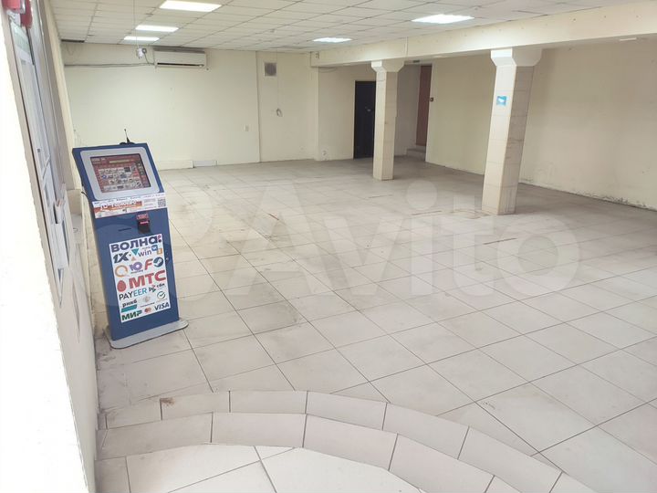 Торговая площадь, 80 м²