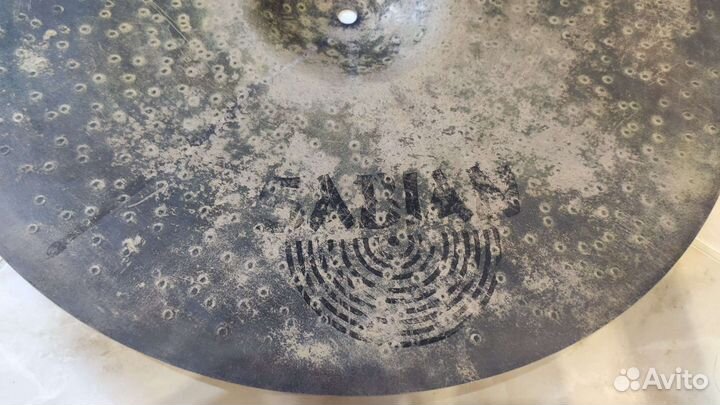 Тарелки для барабанов Sabian, Zildjian, Paiste