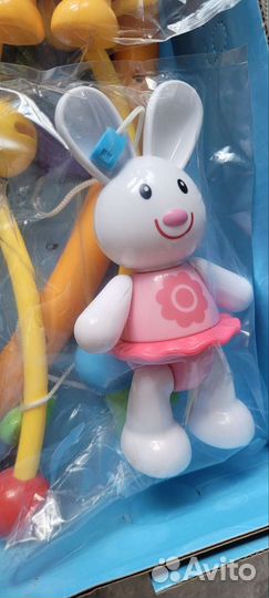 Мобиль на кроватку Жирафики