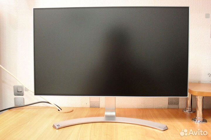 23.8'' FHD IPS монитор LG серии MP88