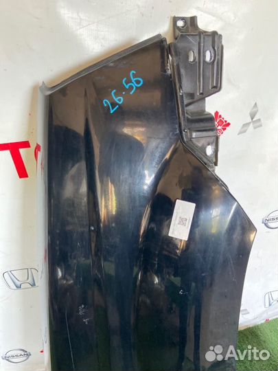 Крыло переднее правое Nissan X-Trail NT30