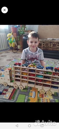 Парковка для машин. Новая