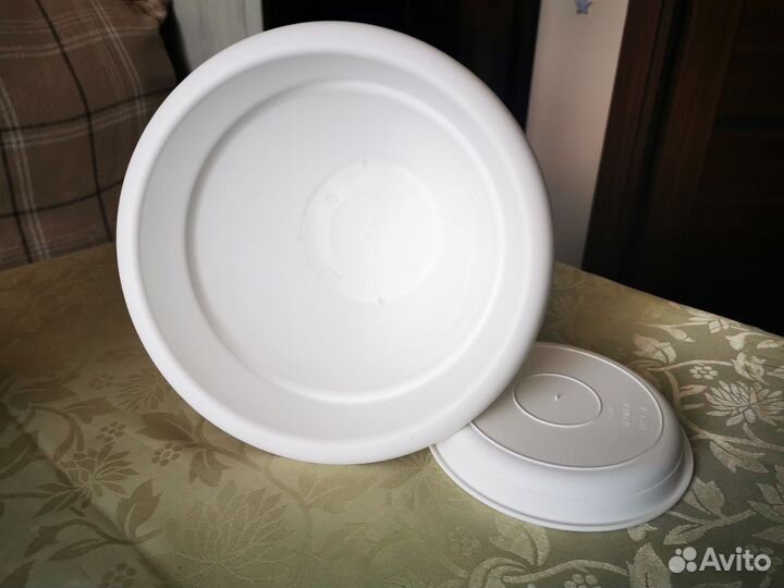 Горшки для цветов, большие, пластик