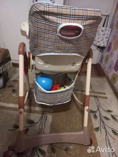 Стул для кормления