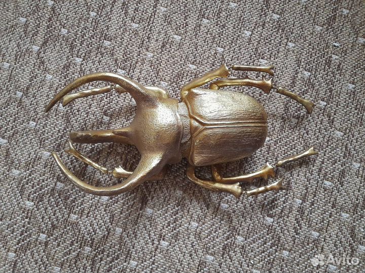 Декоративная фигура жука