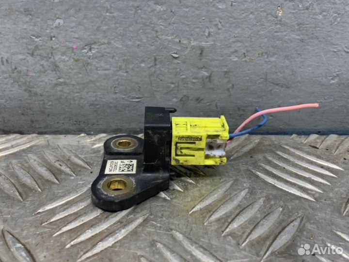 Датчик удара Infiniti Fx35 S51