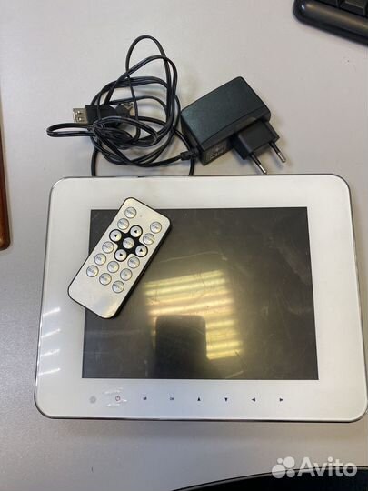 Цифровая фоторамка Airtone rf801